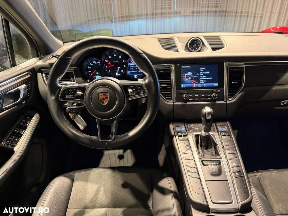 Porsche Macan Standard - 22