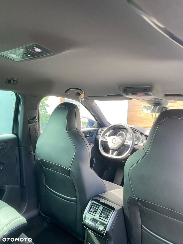 Skoda Superb 2.0 TDI SCR Sportline DSG - 24