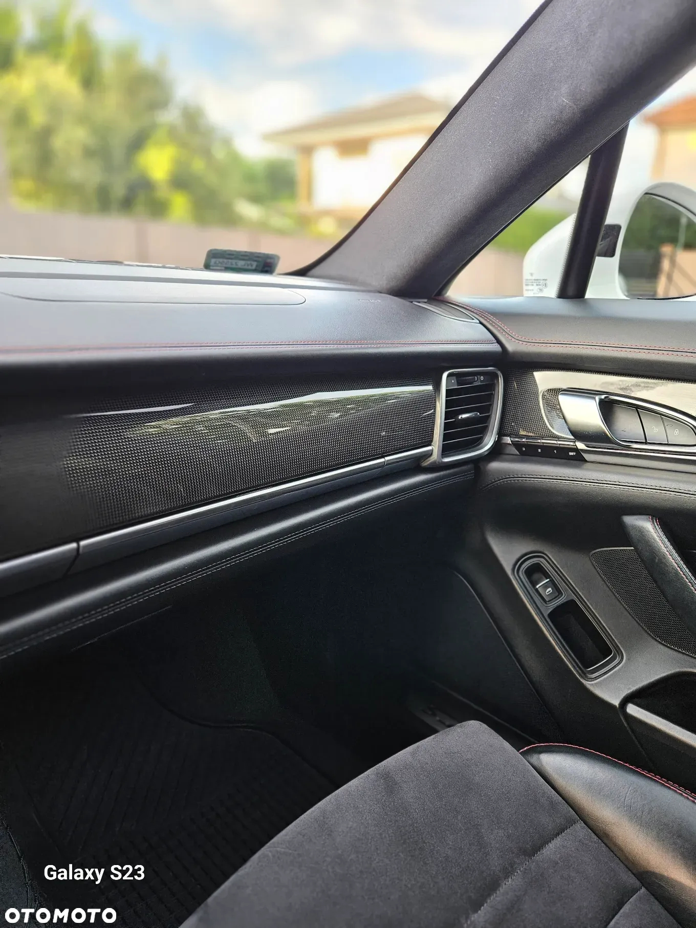 Porsche Panamera GTS PDK - 22