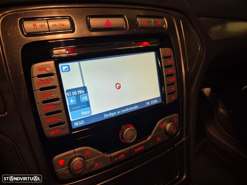 Ford Mondeo SW 2.0 TDCi Titanium - 12