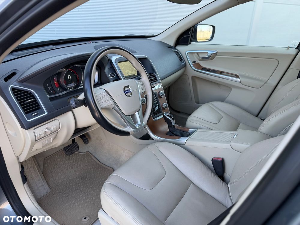Volvo XC 60 T6 Drive-E Summum - 13