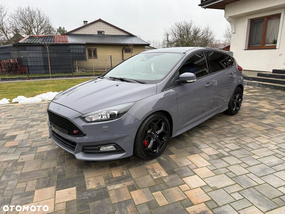 Ford Focus 2.0 TDCi ST-2 - 5