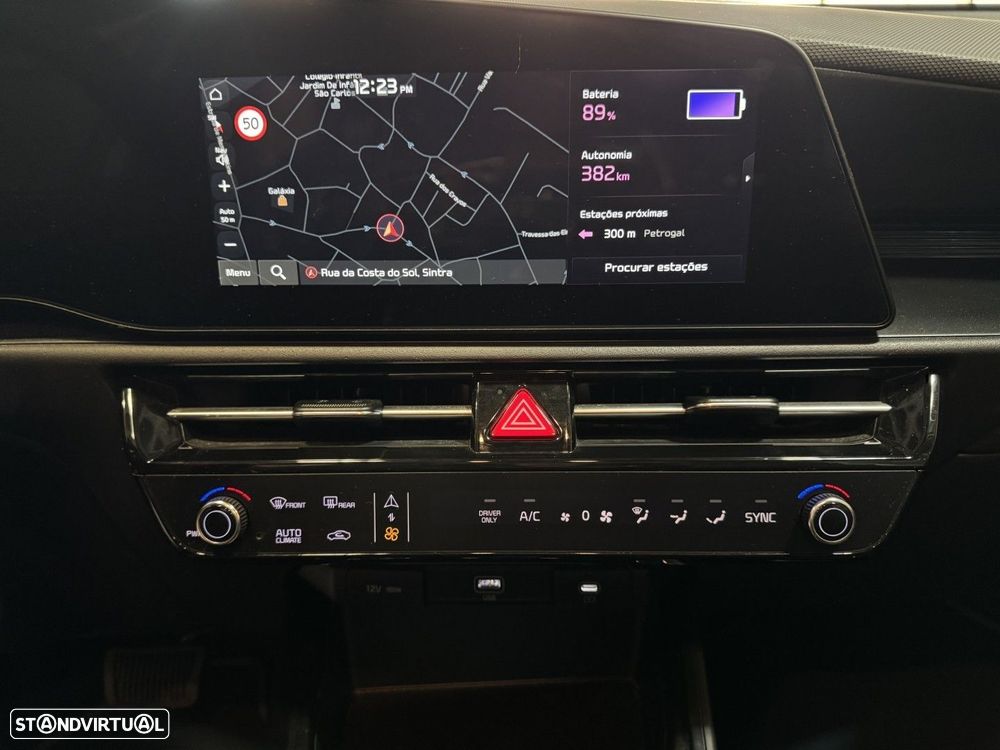 Kia Niro EV 64kWh Drive - 15