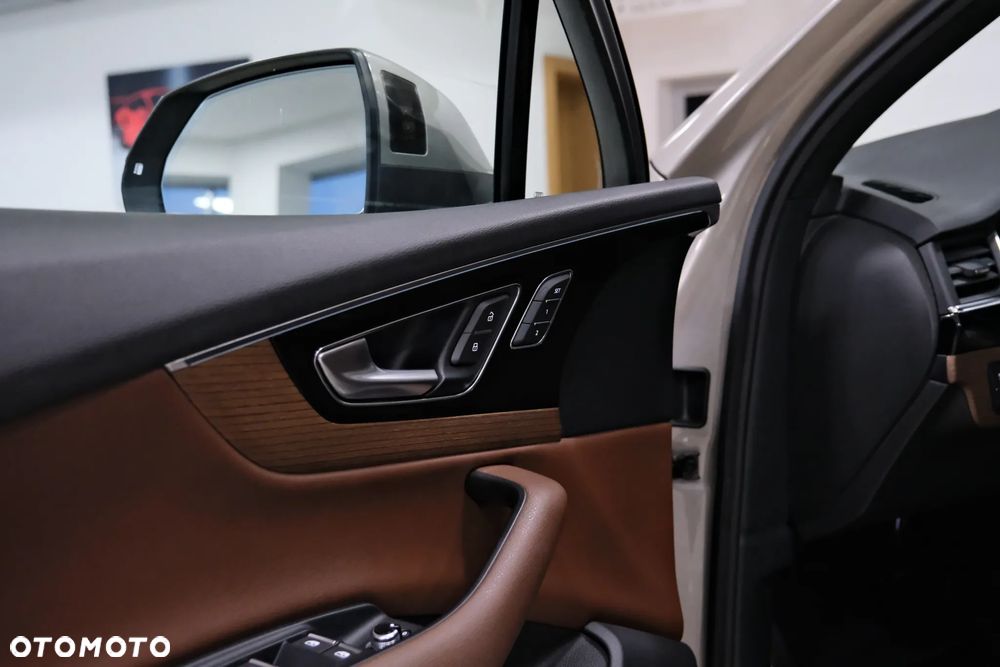 Audi Q7 - 23