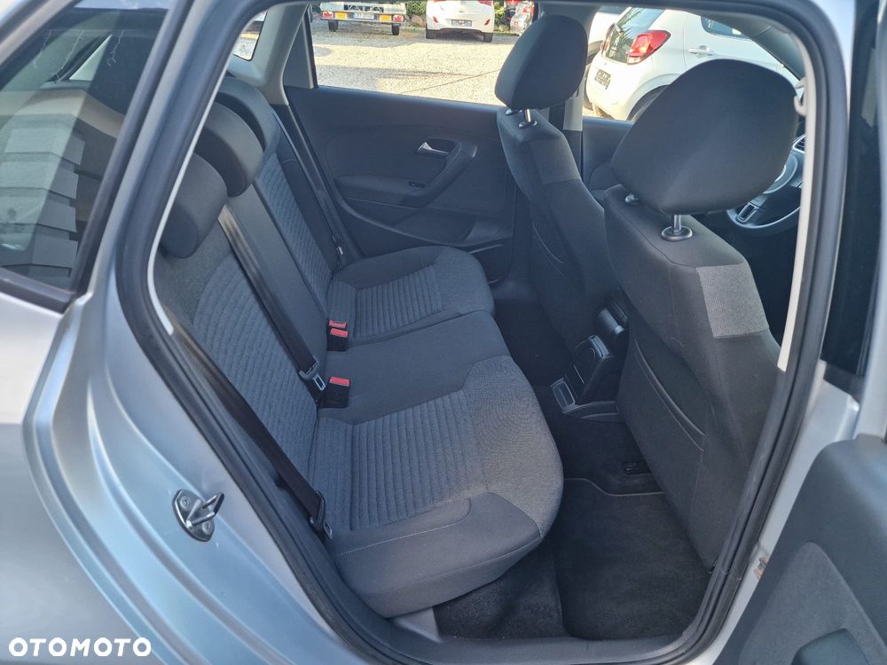 Volkswagen Polo - 17