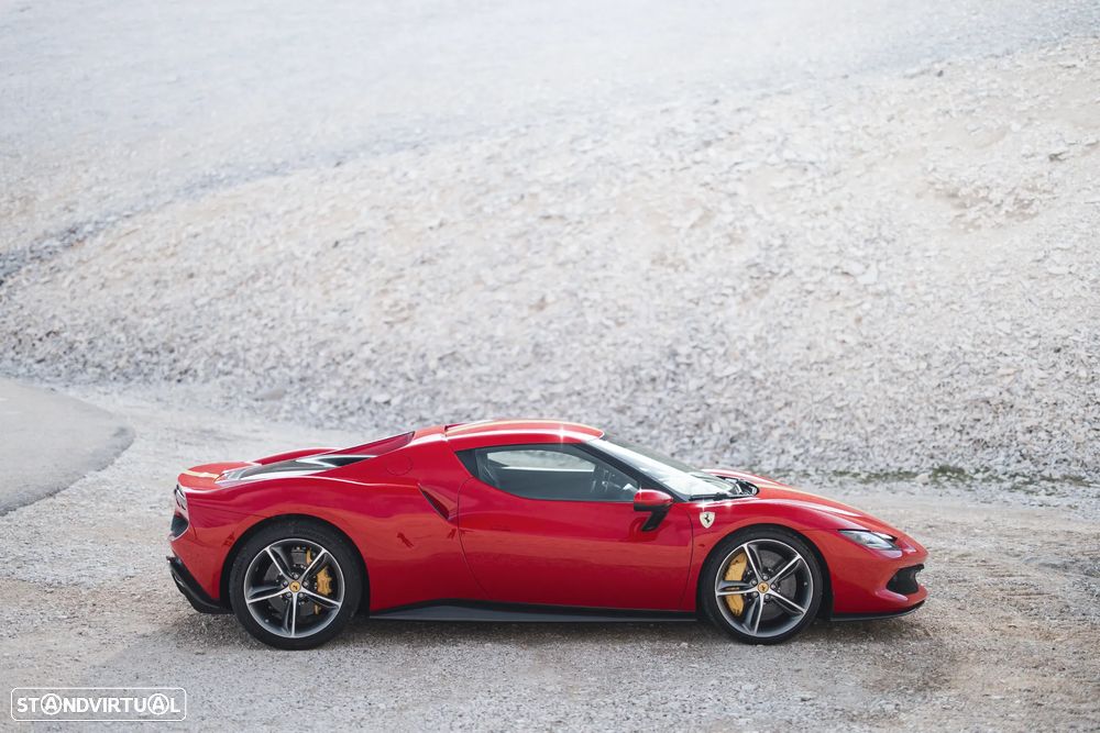 Ferrari 296 GTB Standard - 12