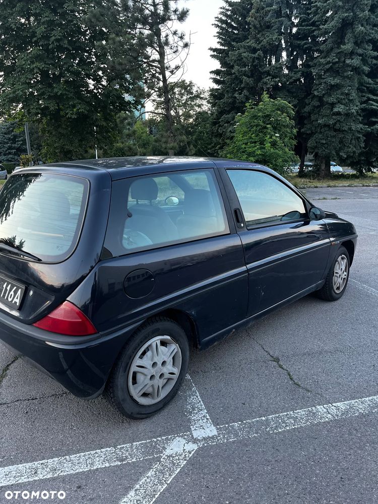 Lancia Ypsilon - 6
