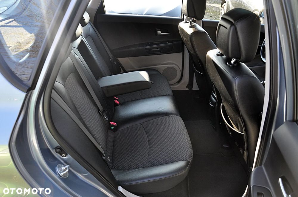 Kia Ceed Cee'd 2.0 Optimum - 31