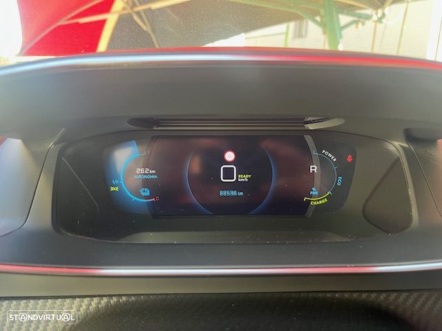 Peugeot e-208 GT Pack - 12