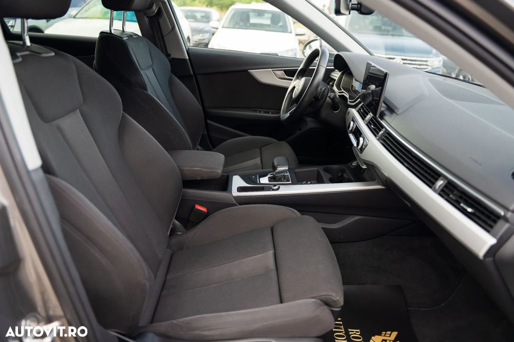 Audi A4 Avant 2.0 40 TFSI MHEV S tronic S Line - 16