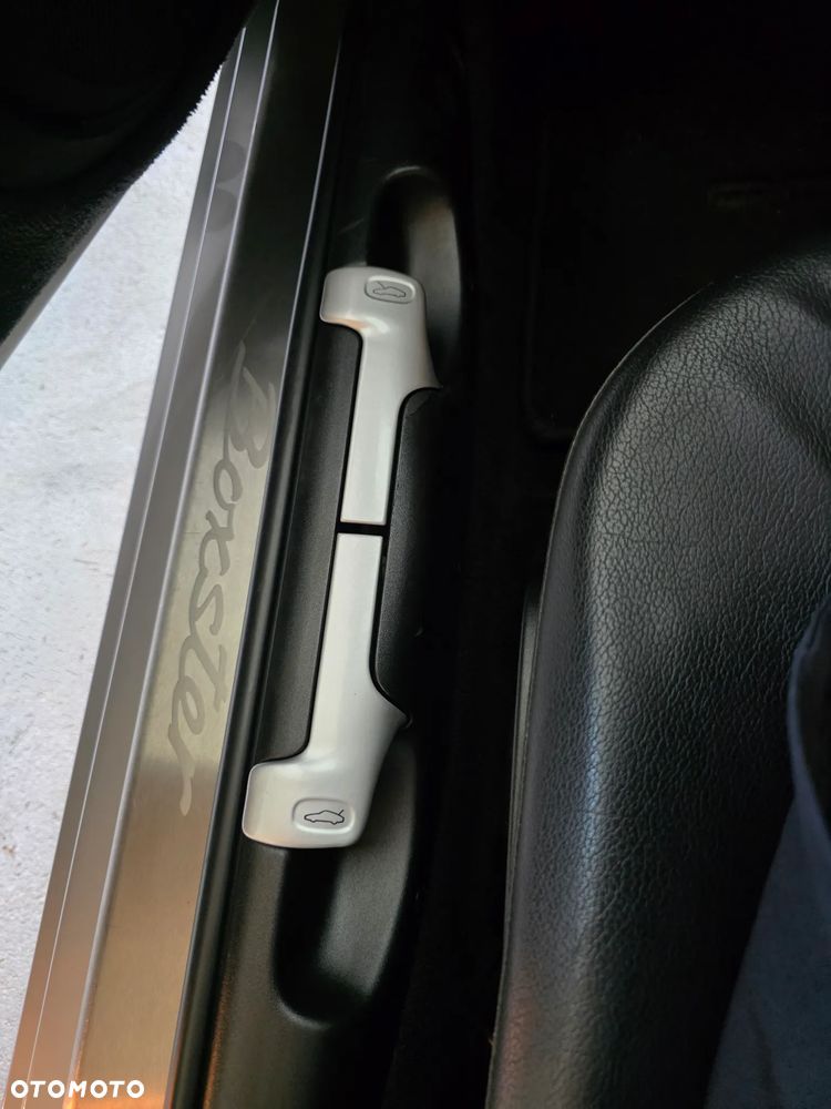 Porsche Boxster - 15