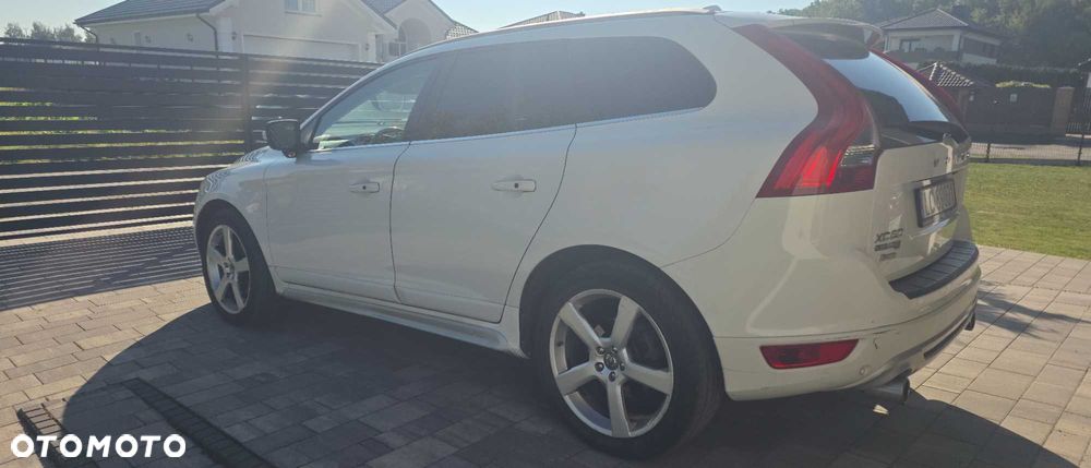 Volvo XC 60 - 4