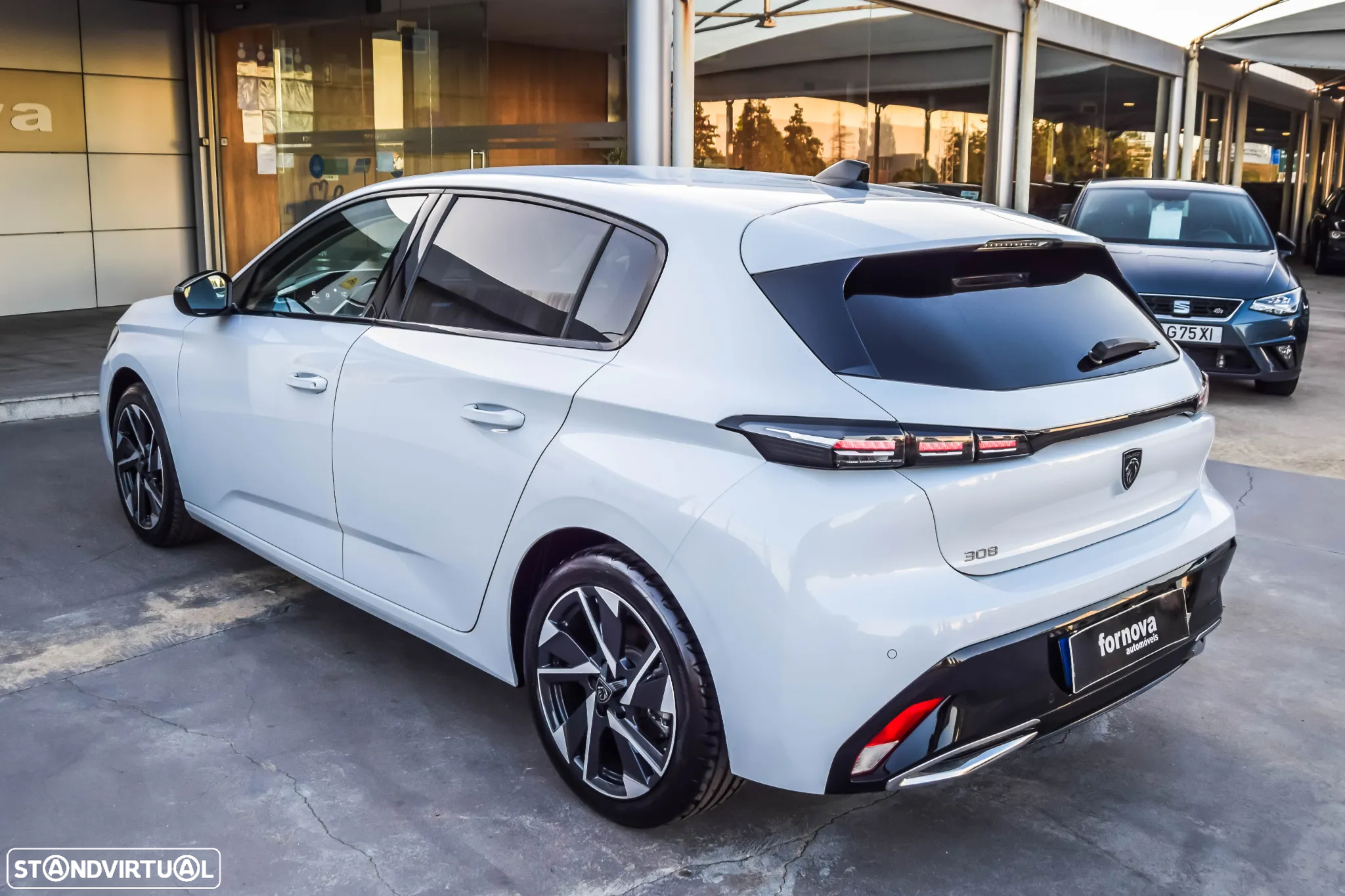 Peugeot 308 1.2 PureTech Allure Pack - 6