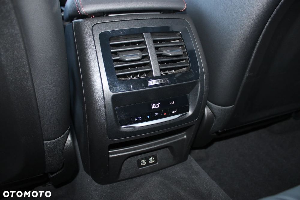 BMW X4 xDrive30i mHEV M Sport sport - 24