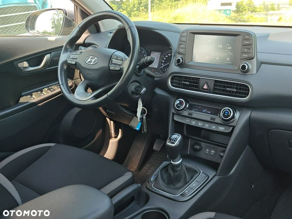 Hyundai Kona - 17