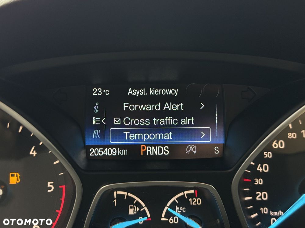 Ford Kuga 2.0 TDCi AWD Titanium - 27