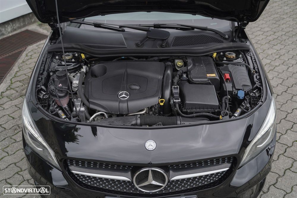 Mercedes-Benz CLA 220 d Shooting Brake Urban Aut. - 38