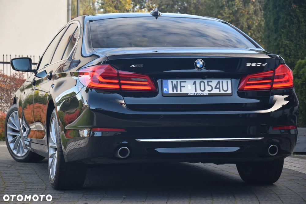 BMW Seria 5 520d xDrive Luxury Line - 13