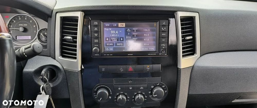 Jeep Grand Cherokee - 10