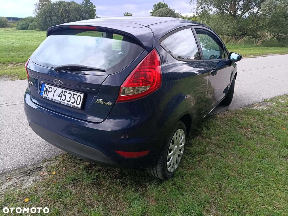 Ford Fiesta - 4