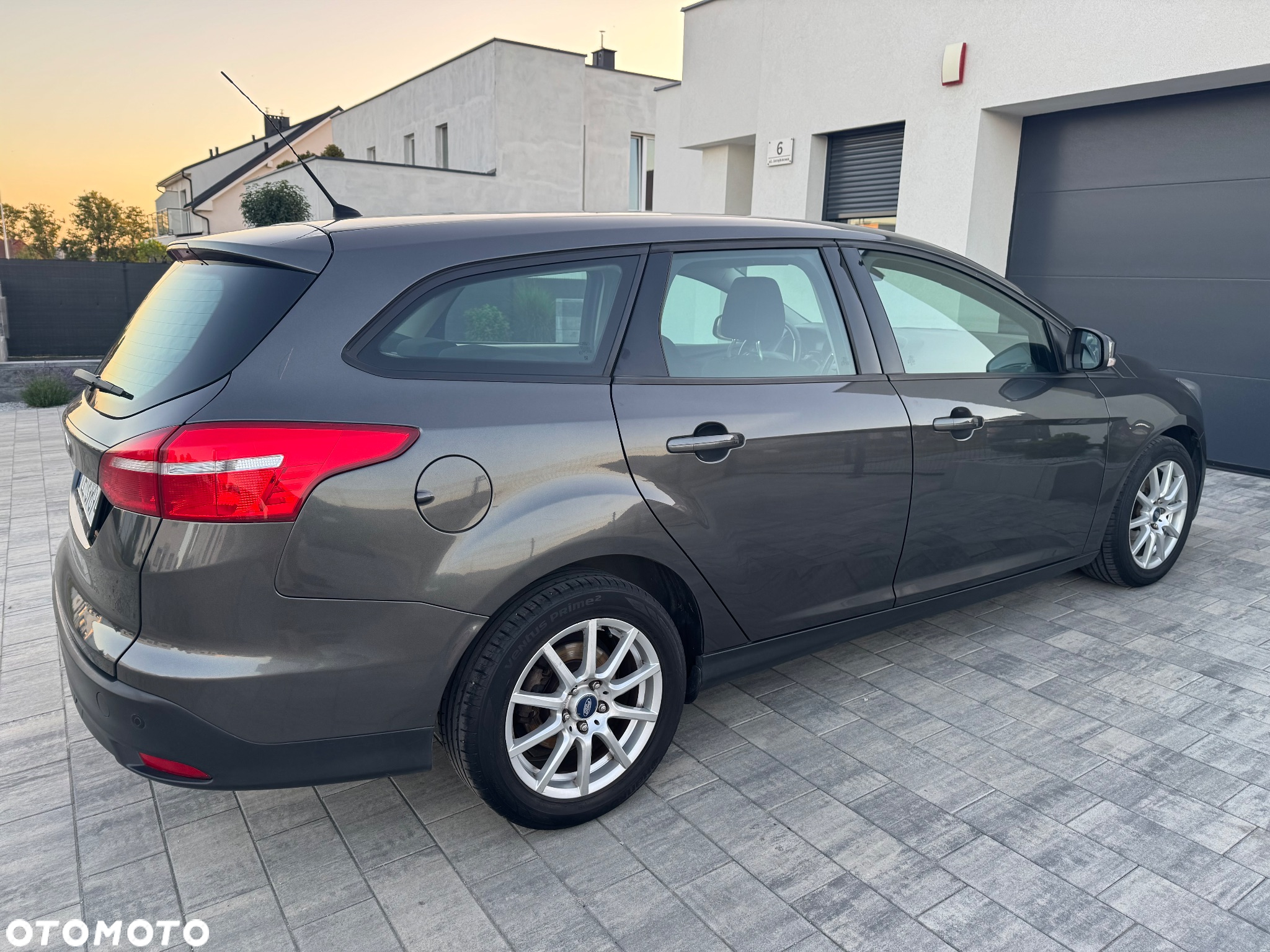 Ford Focus - 5
