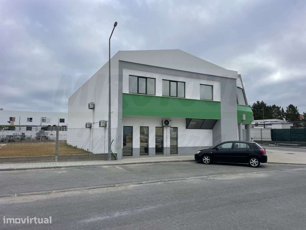 Venda conjunta de imóveis para atividade industrial com edifício e ... - Grande imagem: 3/39
