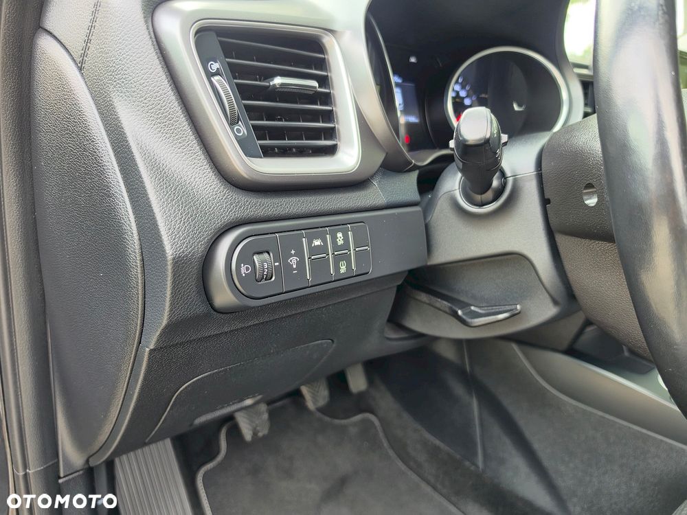 Kia Ceed 1.6 CRDi Eco-Dynamics+ (48V Mild-Hybrid) Edition 7 - 34