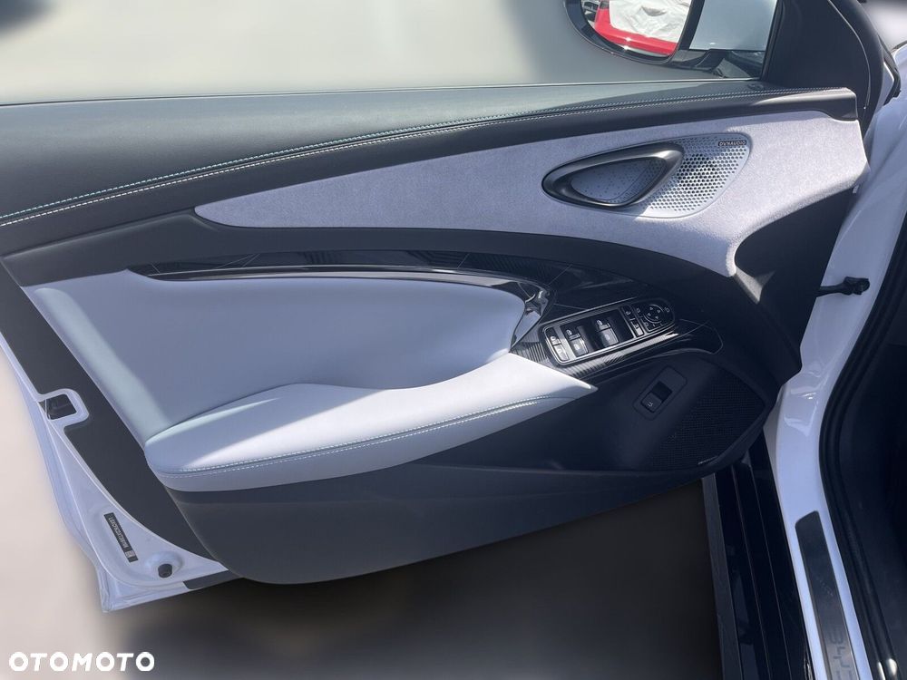 BYD Seal - 12