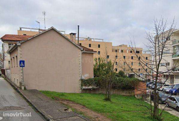 Moradia T3+T2 nos Olivais, Coimbra - Grande imagem: 3/11