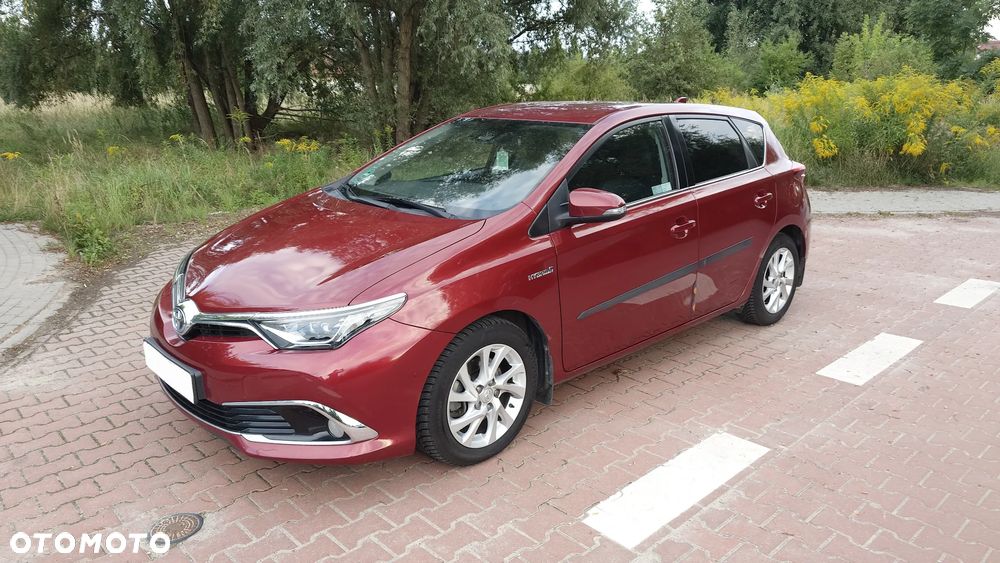Toyota Auris Hybrid 135 Prestige - 1