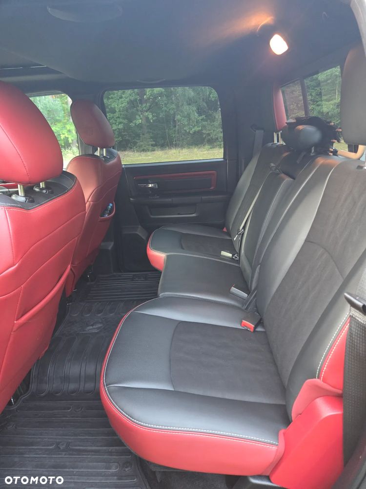 Dodge RAM 5.7 4x4 - 13