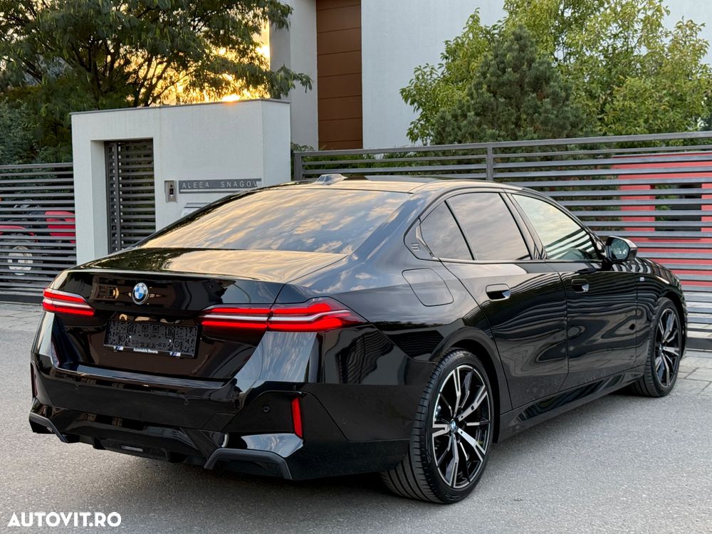 BMW Seria 5 540d xDrive AT MHEV - 4