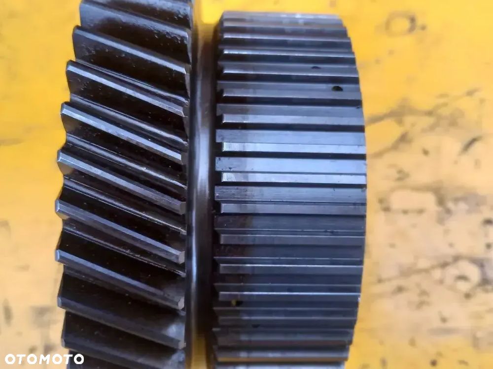 Tryb Z43 sprzęgła skrzyni 3/4 bieg New Holland T7.230 - 3