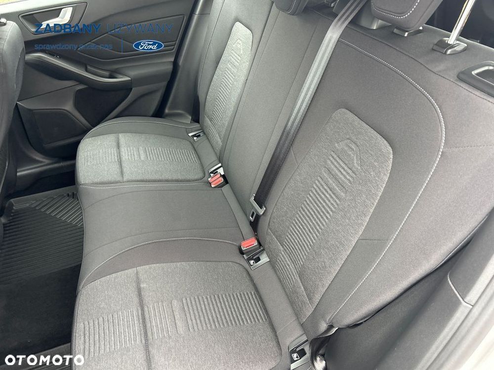 Ford Focus - 11