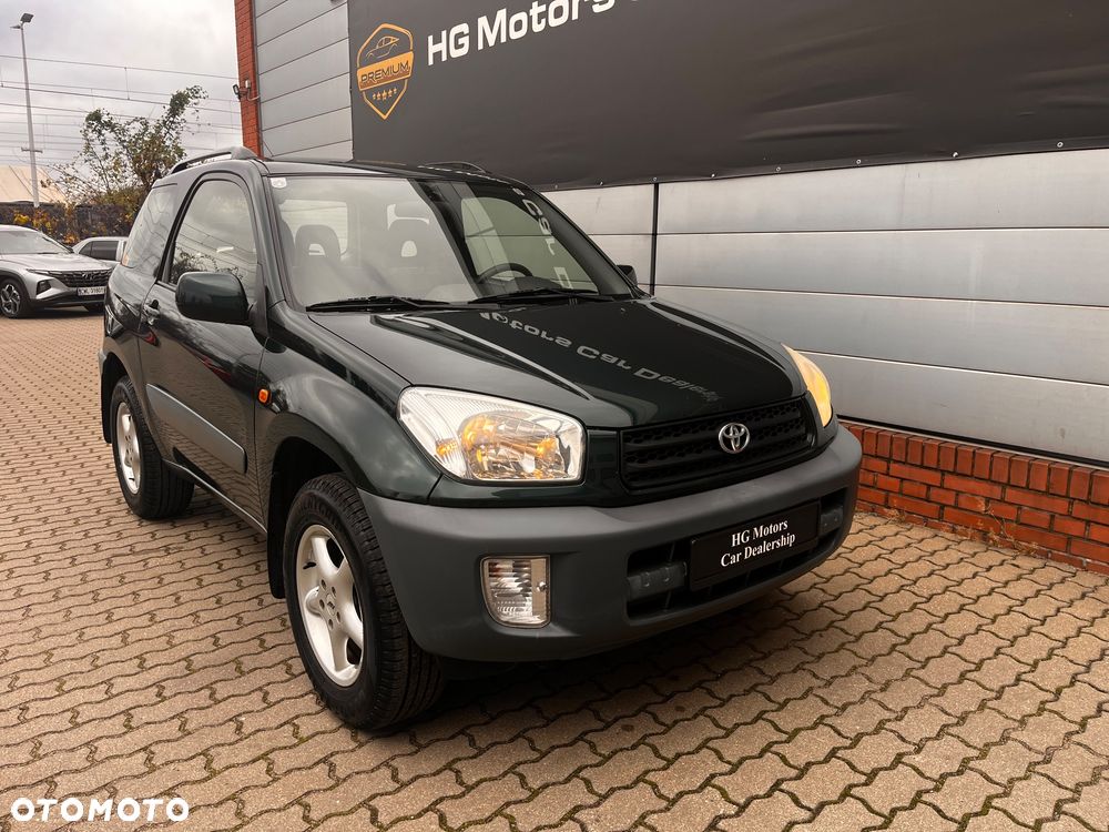 Toyota RAV4 1.8 VVT-i 4x2 - 19