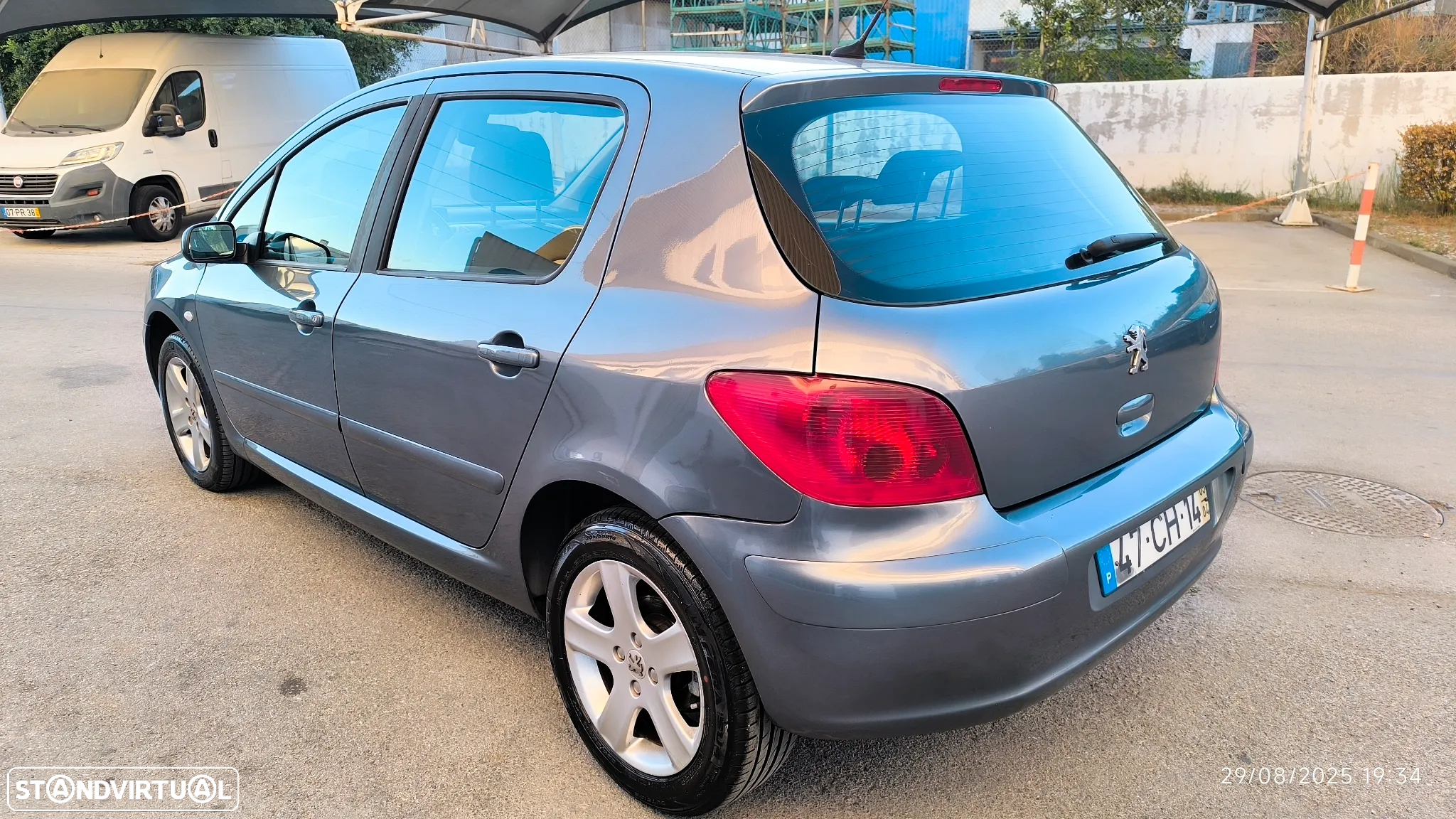 Peugeot 307 1.6 HDi Premium - 2