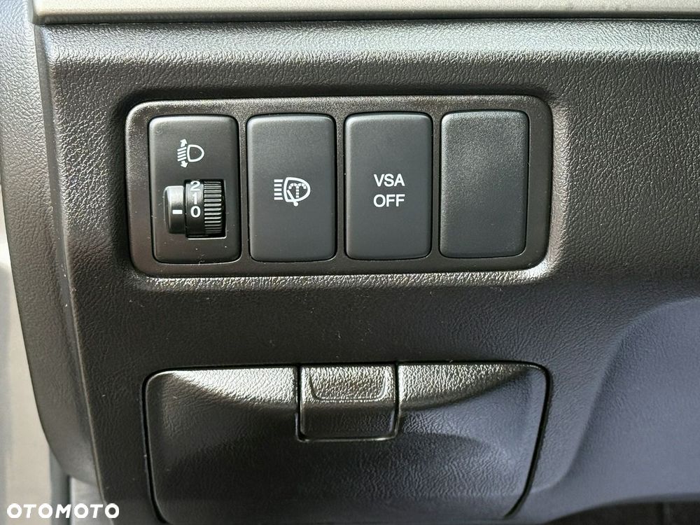 Honda Accord 2.2d Elegance - 14