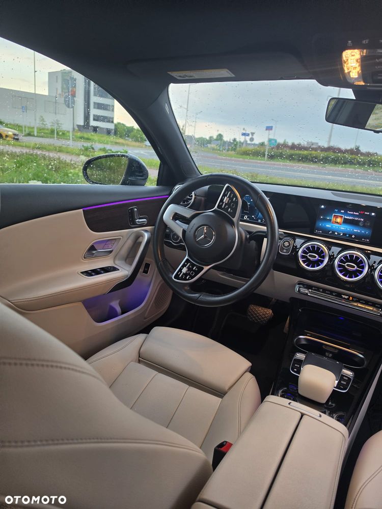Mercedes-Benz Klasa A 220 7G-DCT Style - 27