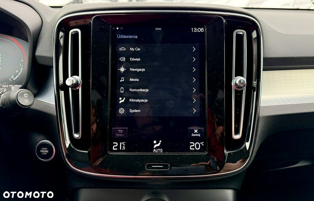 Volvo XC 40 T5 Twin Engine DKG Momentum Pro - 25