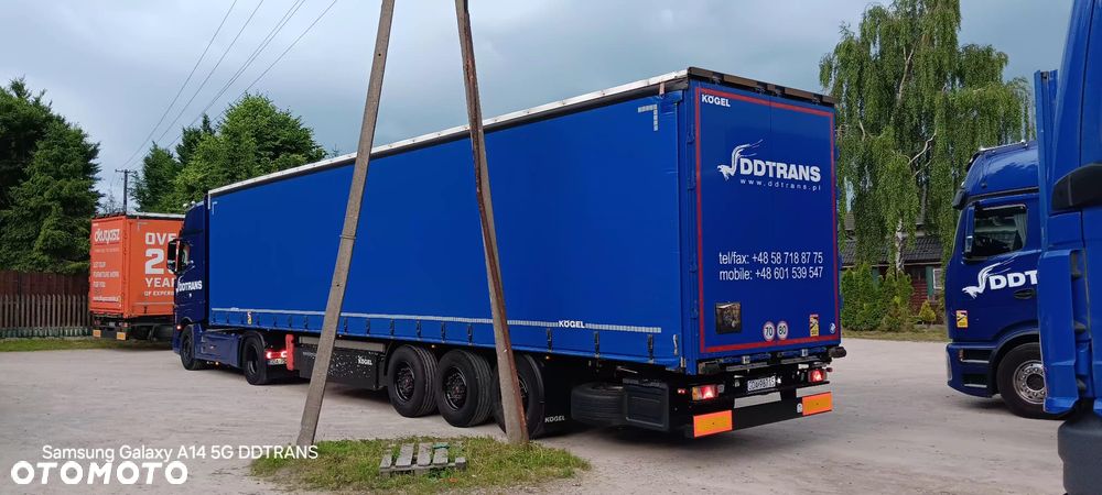Mercedes-Benz ACTROS - 9