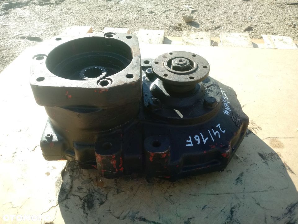 Skrzynia biegów redukcyjna Clark Hurth Dana Spicer Zeppelin Schaeff Atlas JCB Liebherr Manitou Skrzynka Zębatka - 1