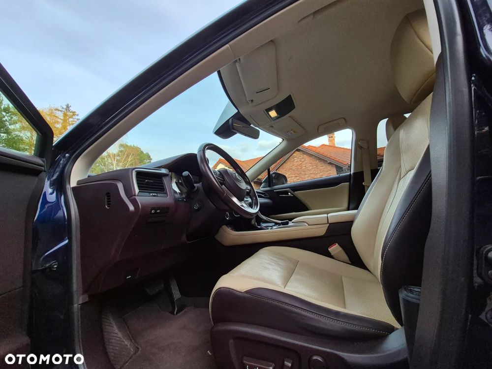 Lexus RX 450h F Impression - 27