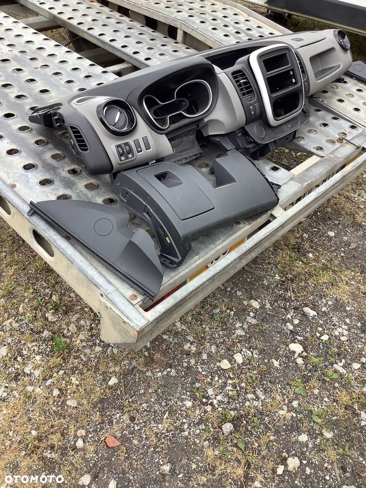 VIVARO TRAFIC III KONSOLA DESKA ROZDZIELCZA - 2