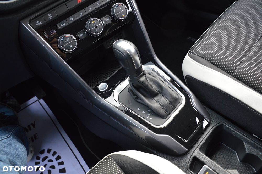 Volkswagen T-Roc 2.0 TDI SCR DSG Sport - 15