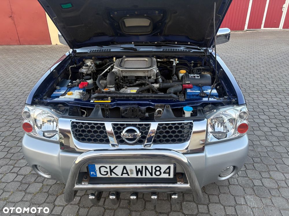 Nissan NP300 Pickup - 9