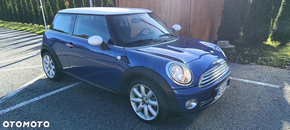 MINI Cooper Standard - 36