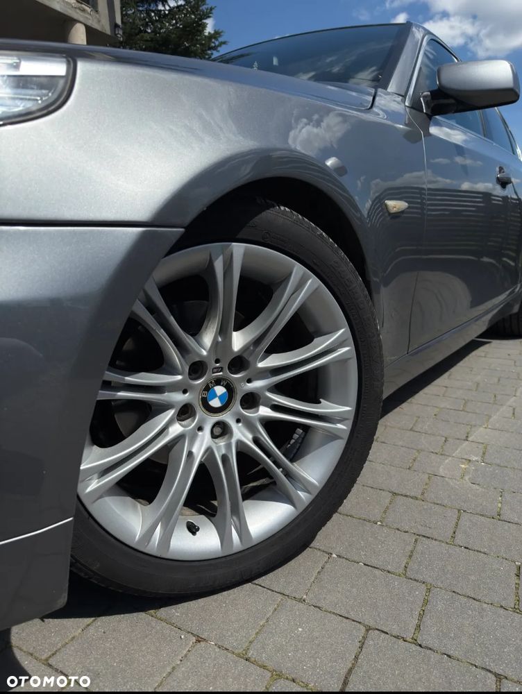 BMW Seria 5 - 12