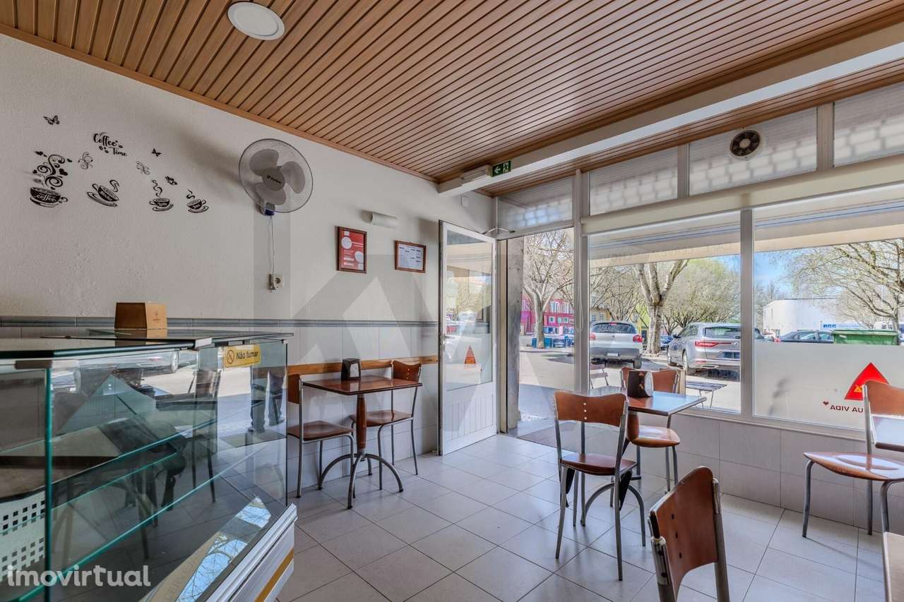 Espaço Comercial pronto para restauração - Grande imagem: 2/20