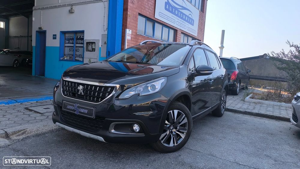Peugeot 2008 1.2 PureTech Allure EAT6 - 14