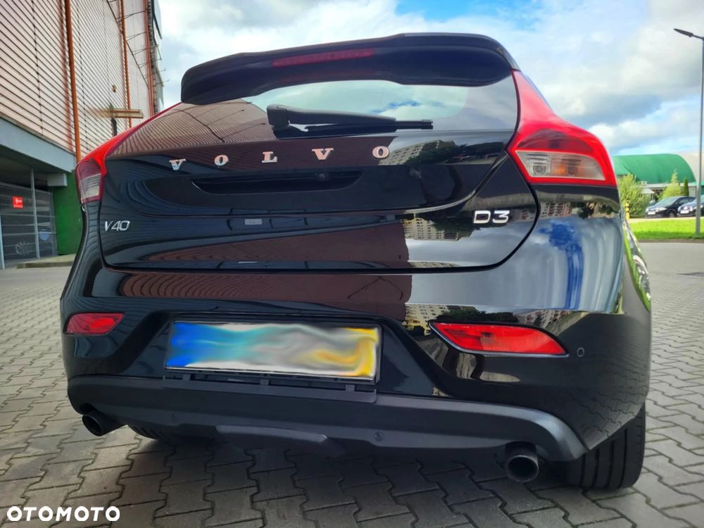 Volvo V40 D3 Drive-E Momentum - 21